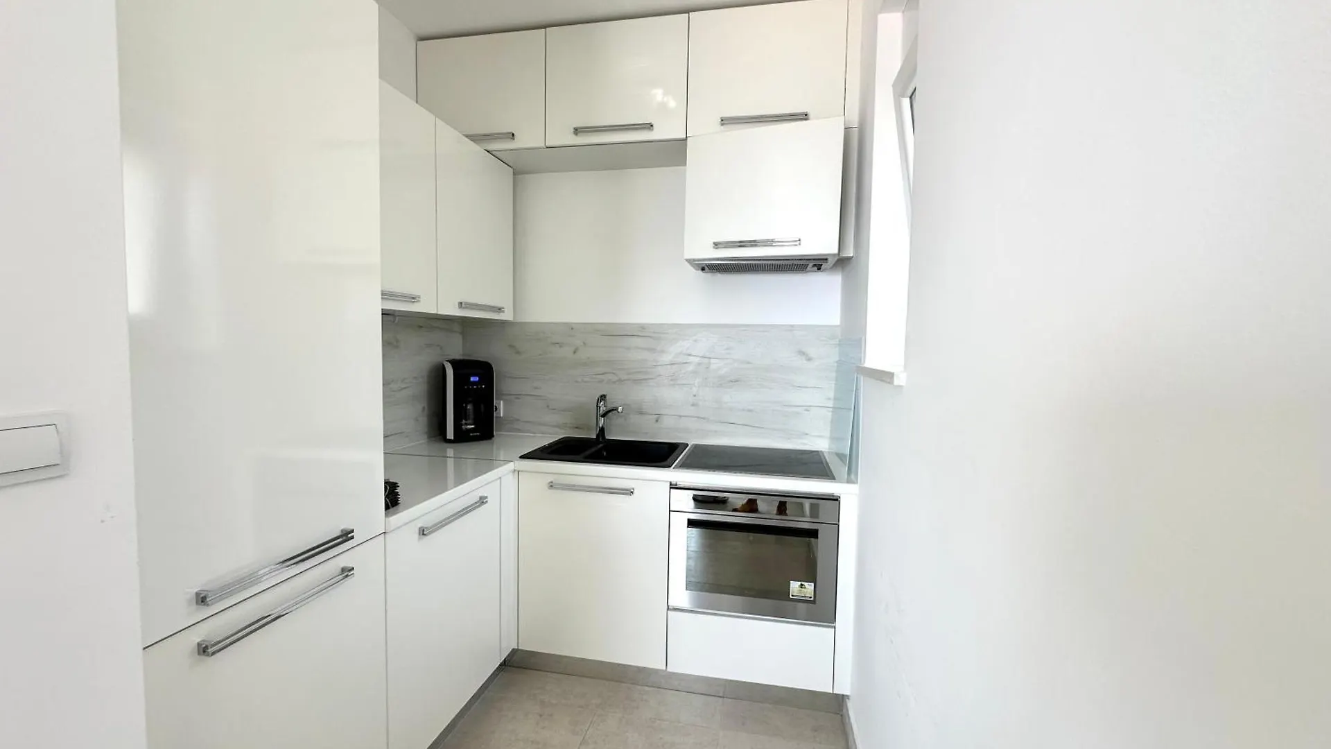 The View Apartment With Pool - Crikvenica